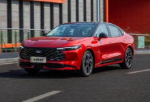 Обновленный Ford Mondeo стал мощнее и обрел классические фары Photo of Обновленный Ford Mondeo стал мощнее и обрел классические фары