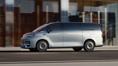 Photo of Роскошный минивэн Geely Galaxy V900 показался на первых официальных кадрах